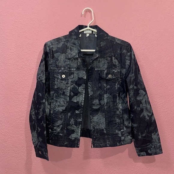 CHICO’S Light Floral Print Denim Jacket Size 0 - Picture 1 of 7